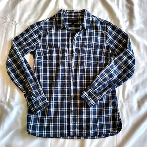 Banana Republic navy plaid button down shirt, size XS